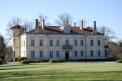 10 Bed. Chateau, Near South west France in Gironde