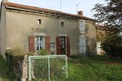 1 Bed. House, In Pressac in Vienne