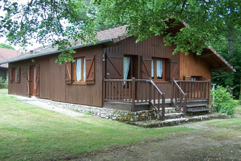 French Property for Sale House (near EUR CHATELUS LE MARCHEIX) in