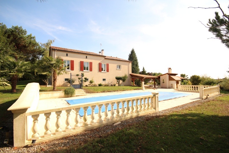 French Property for Sale House (near Miramont de Guyenne) in Lotet