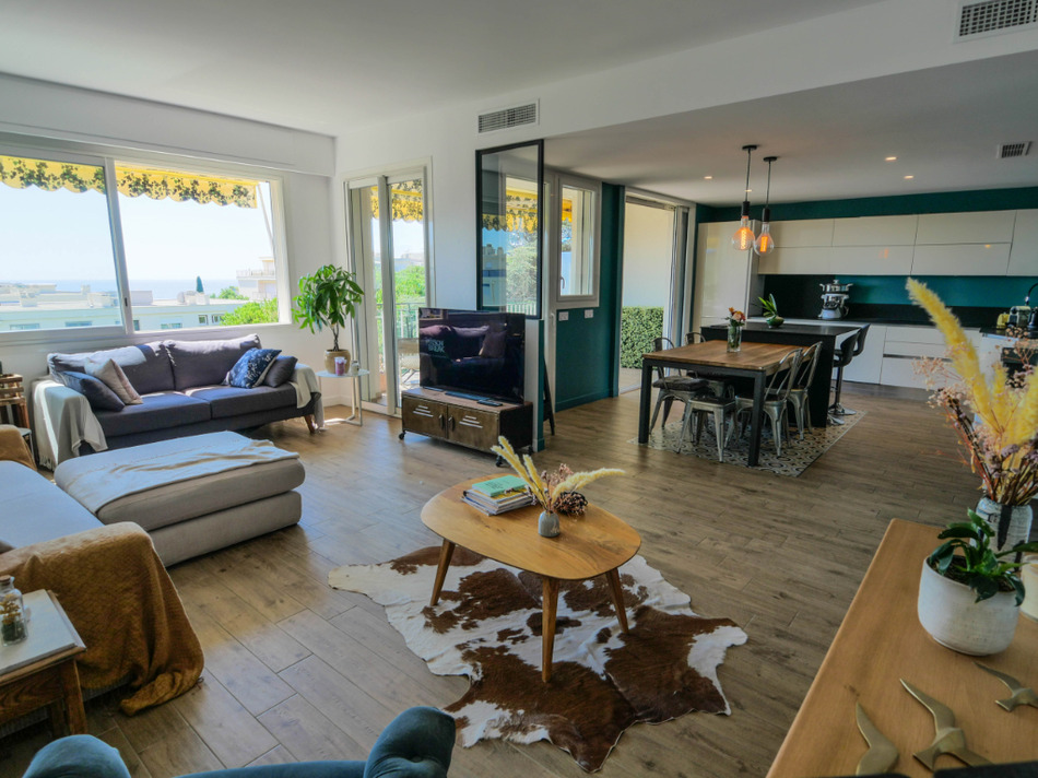 French Property for Sale Apartment (within Nice) in AlpesMaritimes, Côte d'Azur