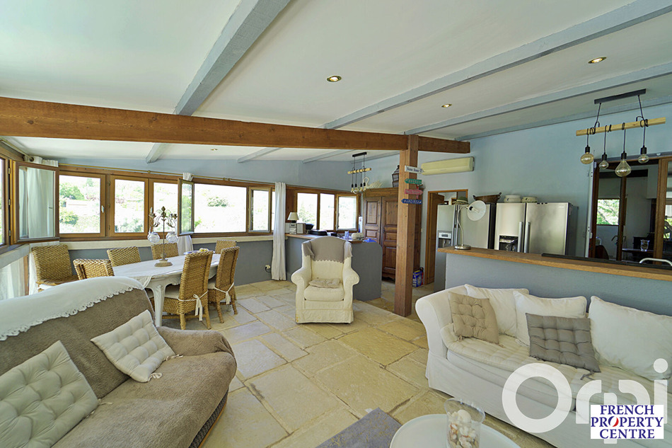 French Property for Sale House (within Nice) in AlpesMaritimes, Côte