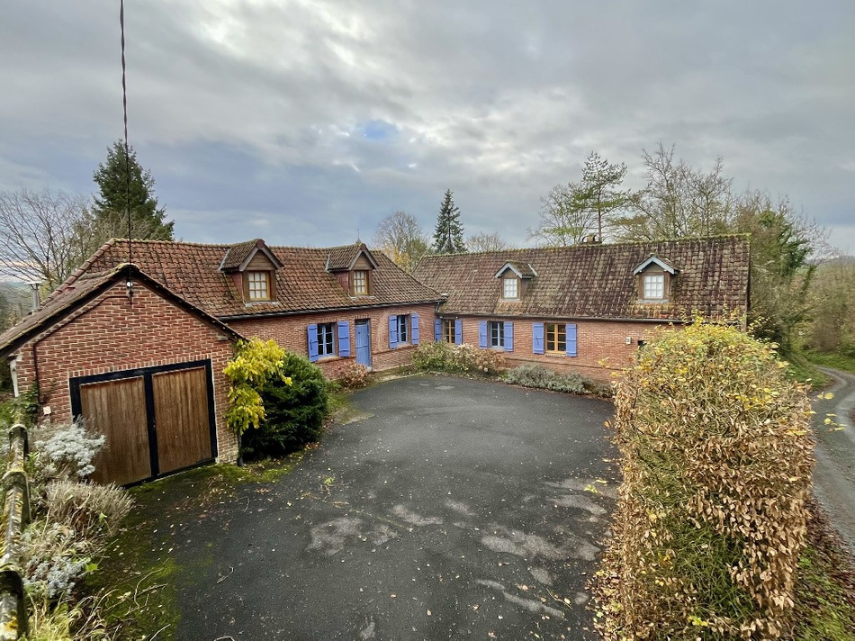 French Property for Sale House (near Fillièvres) in PasdeCalais