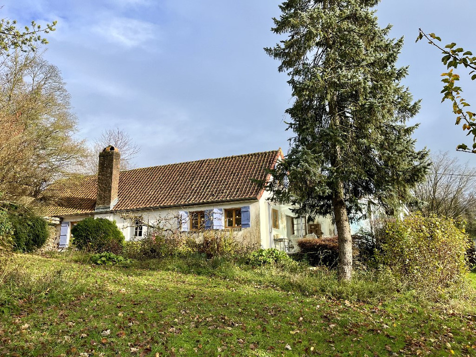 French Property for Sale House (near Fillièvres) in PasdeCalais