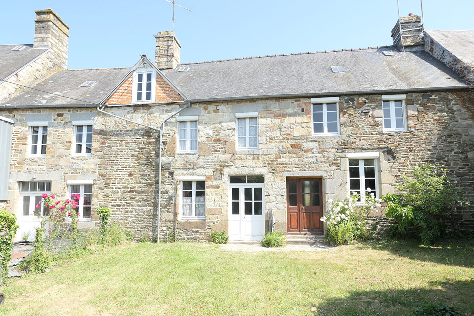 French Property for Sale House (near BARENTON) in Manche, Normandy