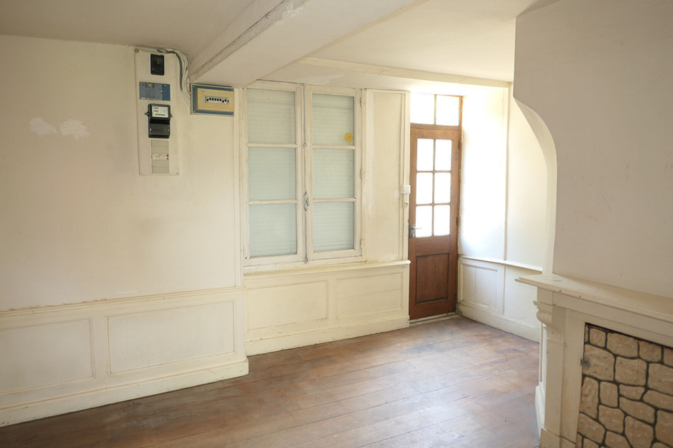 French Property for Sale House (near BARENTON) in Manche, Normandy