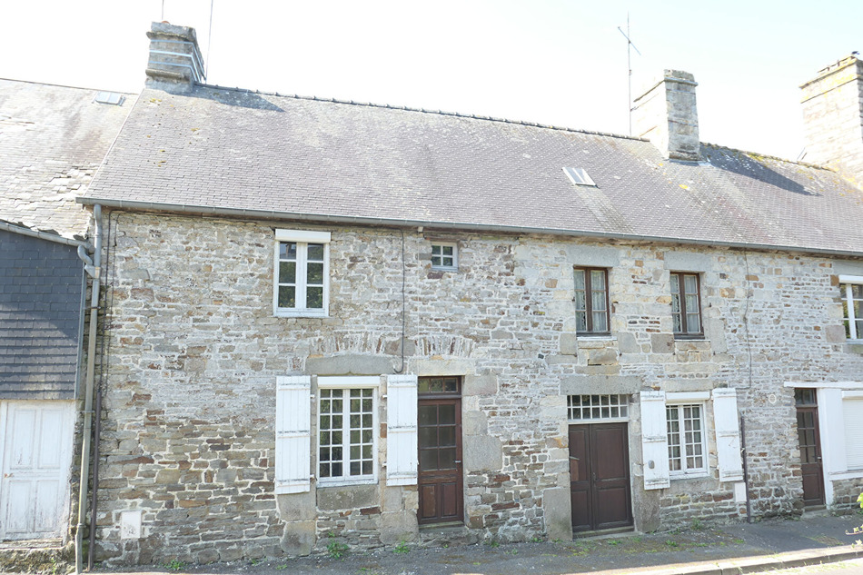 French Property for Sale House (near BARENTON) in Manche, Normandy