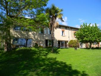 Property Main Photo