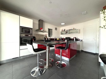Property Main Photo