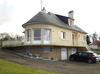 Property Main Photo