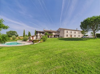 Property Main Photo