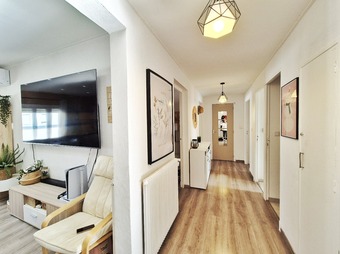 Property Main Photo