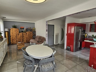 Property Main Photo