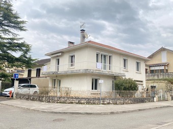 Property Main Photo