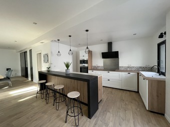 Property Main Photo