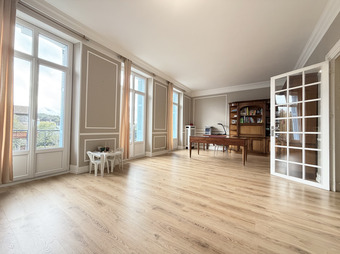Property Main Photo