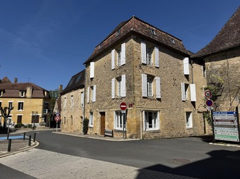 Property Main Photo