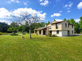 Property Main Photo