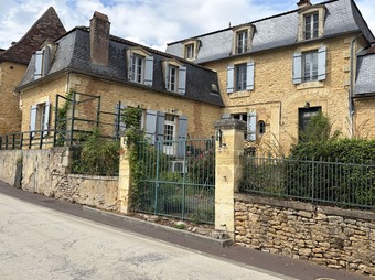 Property Main Photo