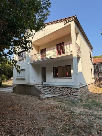 Property Main Photo