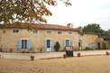 8 Bed. Farm, Near CHAUNAY in Vienne