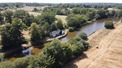 1 Bed. House, Near parnac in Indre