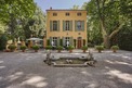6 Bed. Property, Near Aix-en-Provence in Bouches-du-Rhône