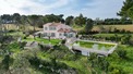 5 Bed. Property, Near Aix-en-Provence in Bouches-du-Rhône