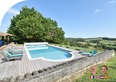 8 Bed. House, Near MONCLAR-DE-QUERCY in Tarn-et-Garonne