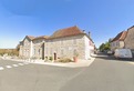 5 Bed. House, Near LIVERNON in Lot