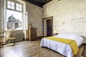 15 Bed. Property, Near CASTELNAU MONTRATIER in Lot