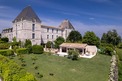 4 Bed. Chateau, Near Saussignac in Dordogne
