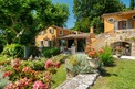 6 Bed. Property, Near Aix-en-Provence in Bouches-du-Rhône