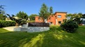 10 Bed. Villa, Near RIEUPEYROUX in Aveyron