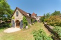 10 Bed. House, Near FRONTENAC in Lot