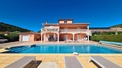 7 Bed. Property, Near Beziers in H&eacute;rault