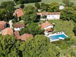 5 Bed. Property, Near Aubeterre-sur-Dronne in Charente